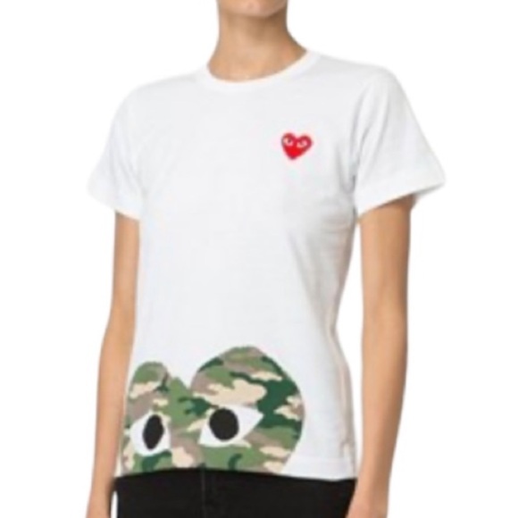 Comme Des Garçon Play Logo With Heart Print Crew Neck T Shirt White Size Small